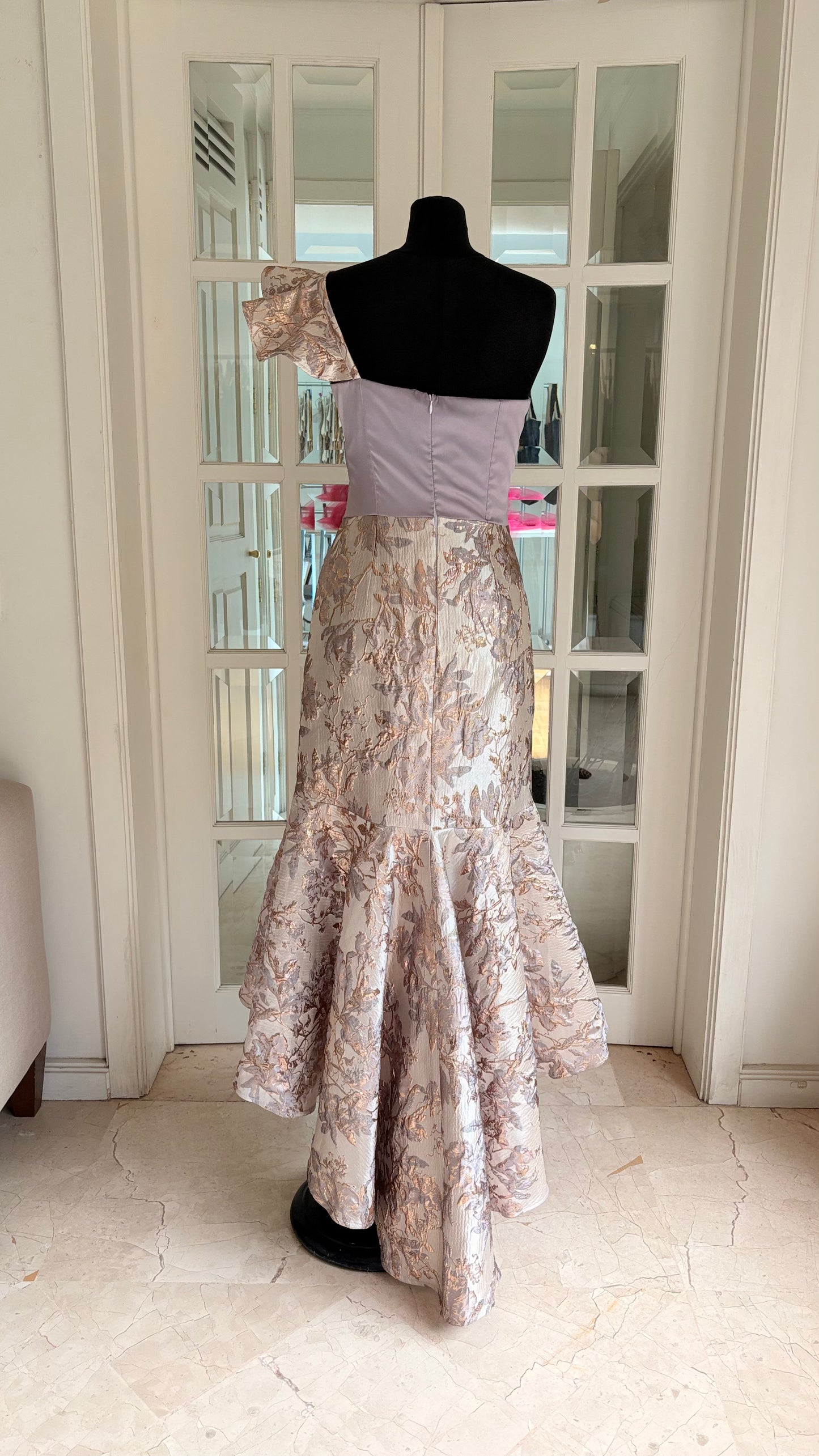 Vestido Brocado Morado